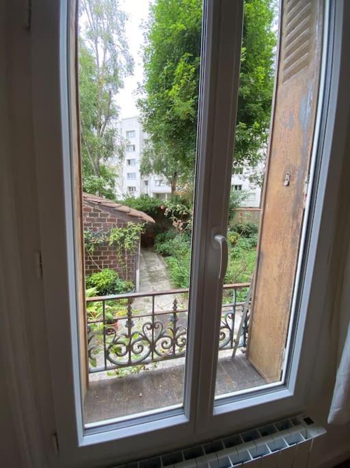 Appartement De Charme Pres Du Stade De France Saint-Denis  Esterno foto
